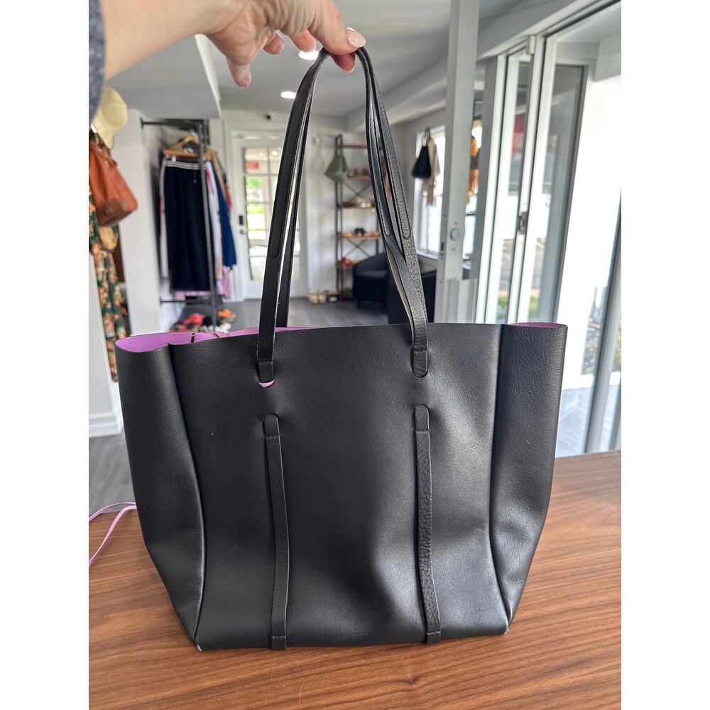 Balenciaga Leather Everyday Tote - Picture 7 of 16